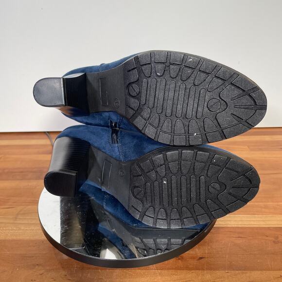 White Mountain Women's Spade Heeled Booties navy 8.5W - Picture 7 of 12